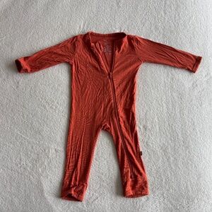 VGUC Kyte BABY Zippered Romper in Clementine (3-6M)